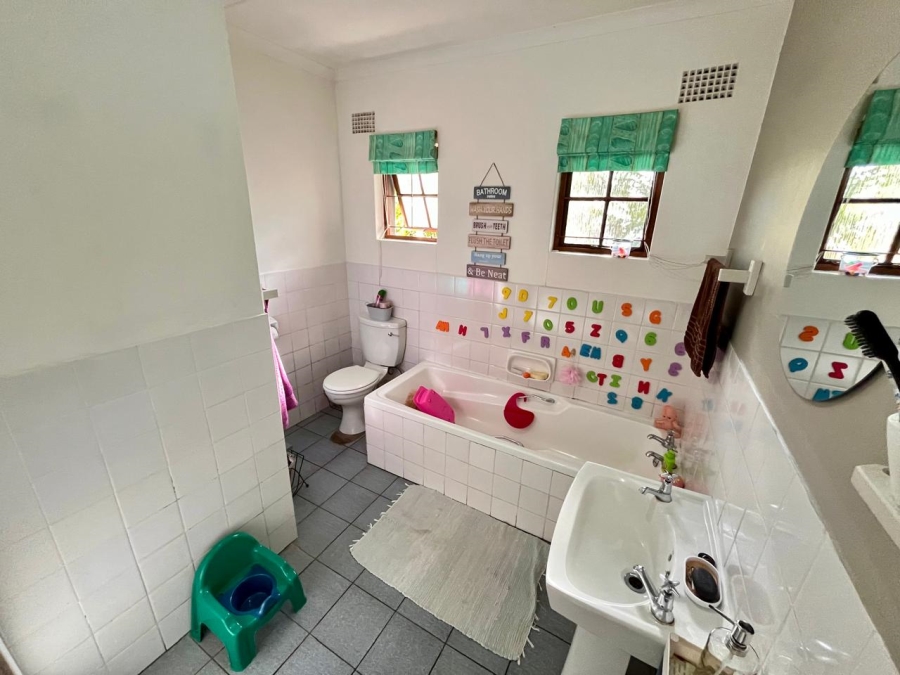 3 Bedroom Property for Sale in Dorchester Heights Eastern Cape